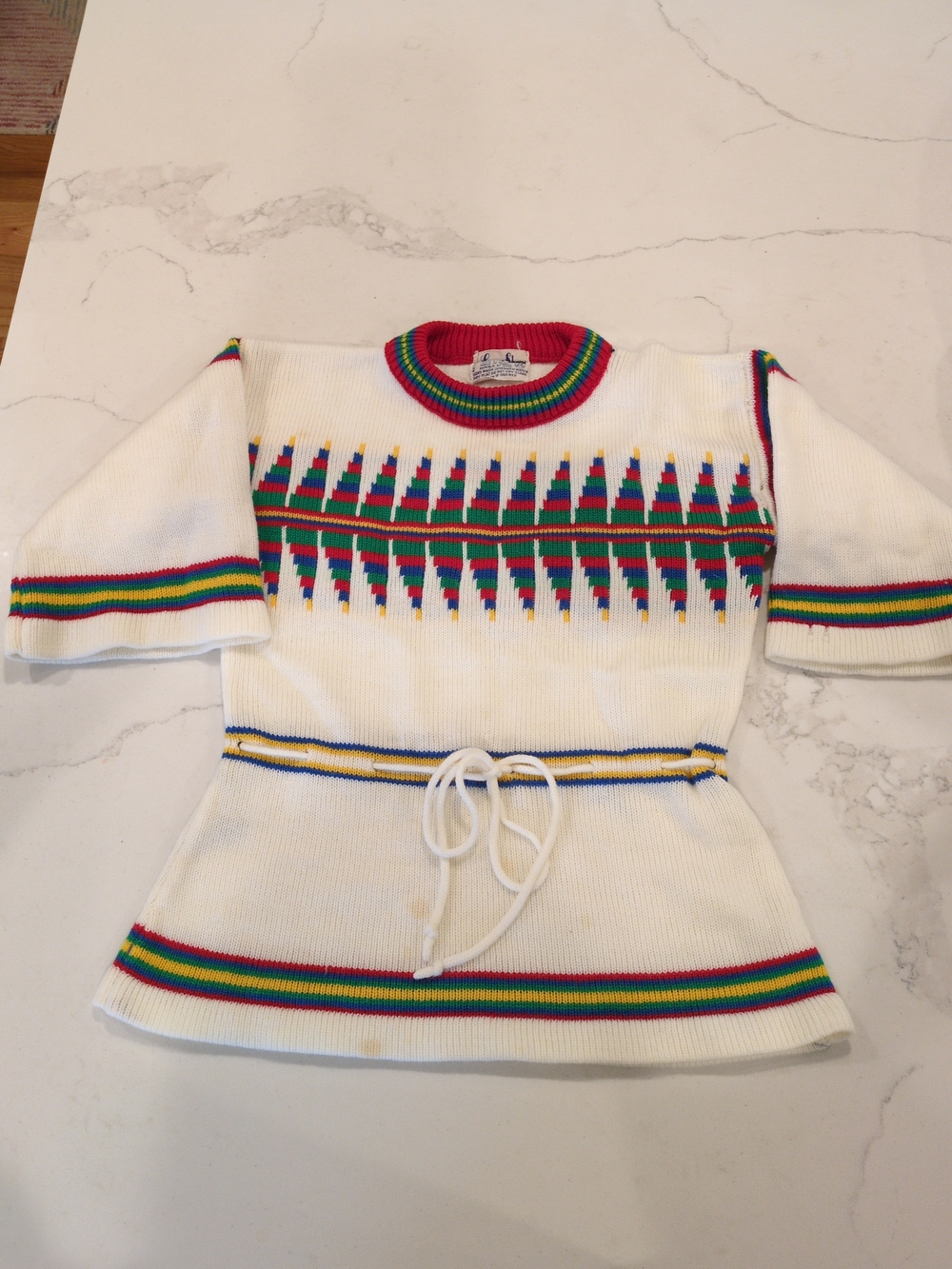 Vintage 1970s - 1980s Lerner's Shops Rainbow Pullover For Kids